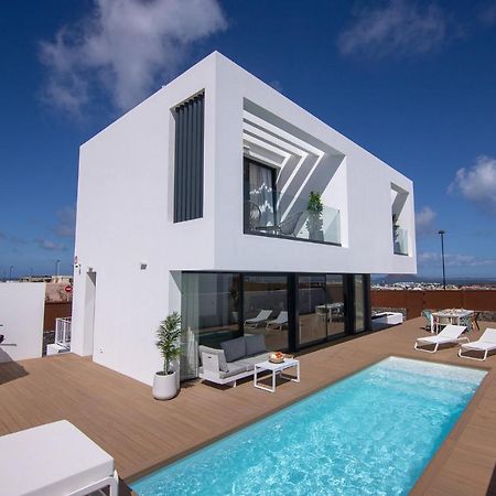 Villa Yolo Luxe Sur Private Pool Corralejo By Holidays Home Bagian luar foto