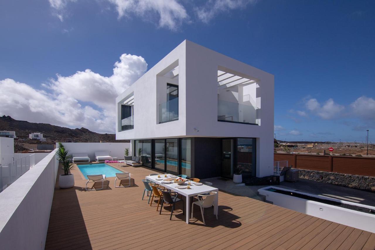 Villa Yolo Luxe Sur Private Pool Corralejo By Holidays Home Bagian luar foto